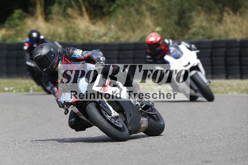 /30 23.06.2025 Get Faster Caremotion ADR/Rider Academy gruen/443